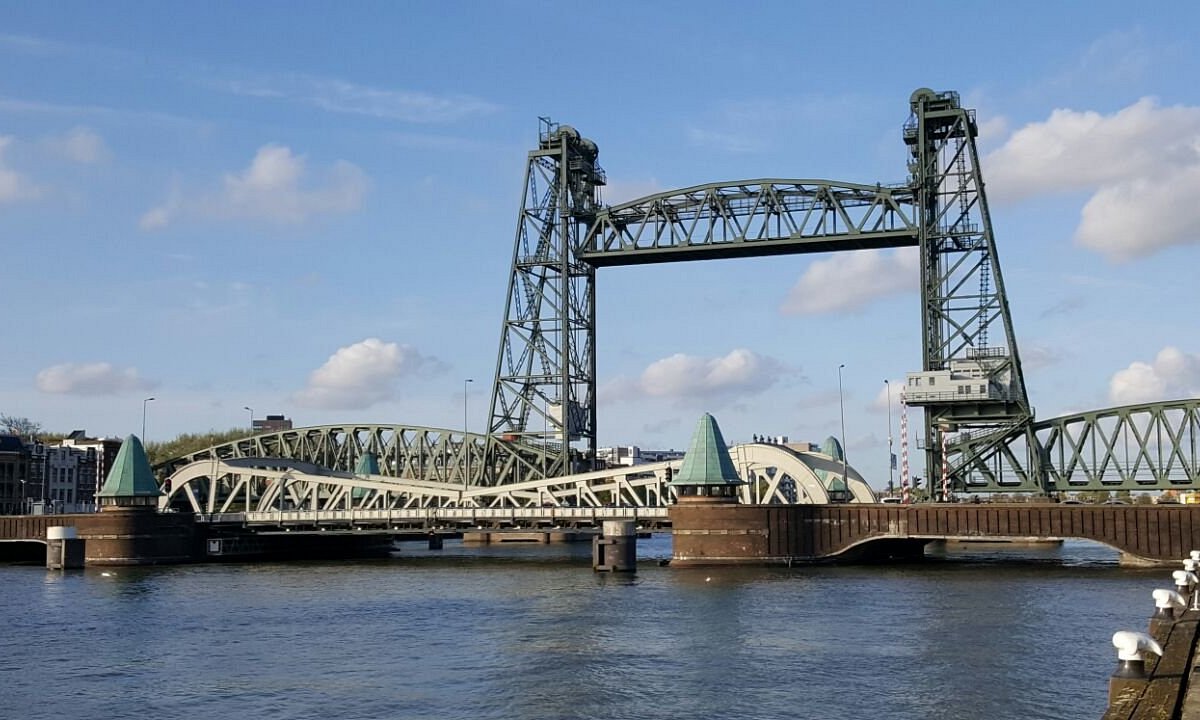 Jeff Bezos to dismantle 1927 Dutch bridge