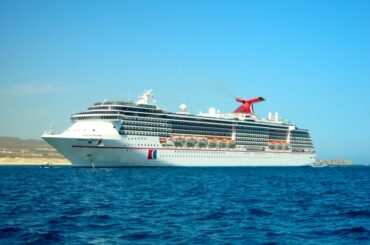 Couple Sails 1,000th Night on Carnival Cruise Ships