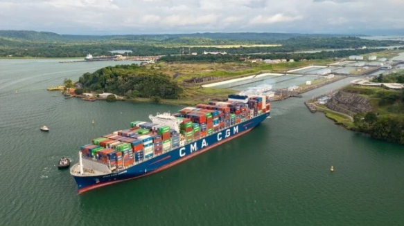 CMA CGM Boxship Completes Record TEU Transit through Panama Canal