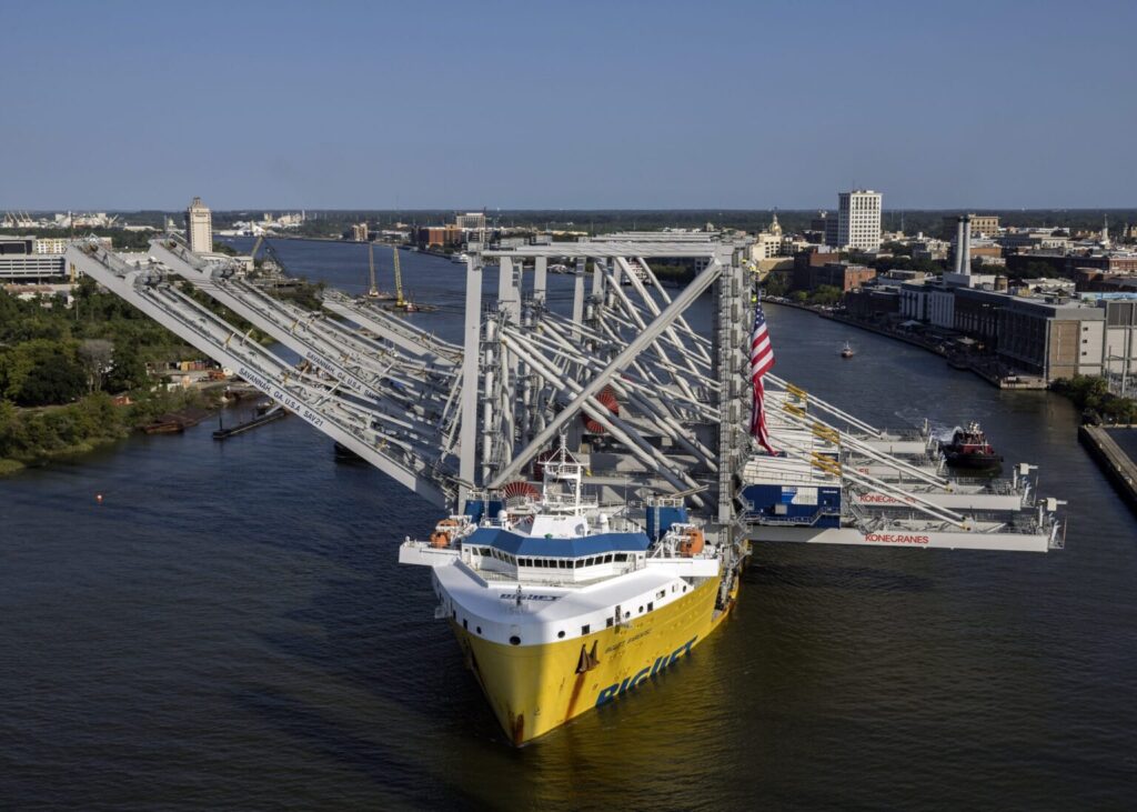 Port of Savannah Welcomes All-Electric Container Cranes